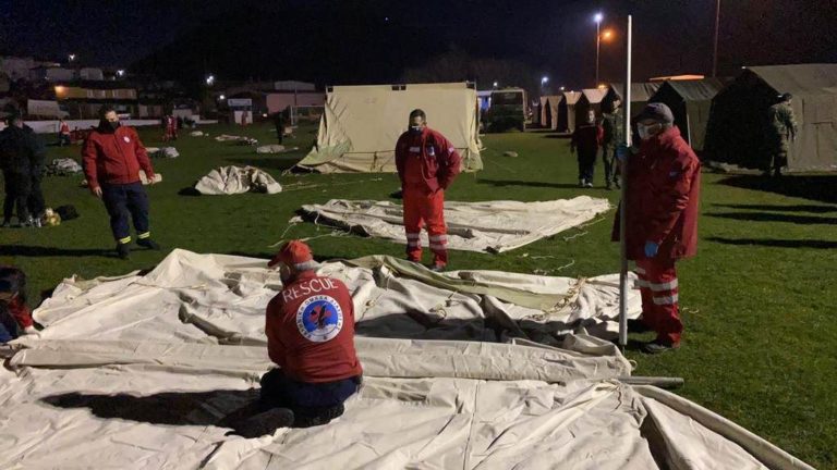 Σκηνές και σταθμό Α’ Βοηθειών από την ΕΟΔ Μαγνησίας στο Δαμάσι (εικόνες)