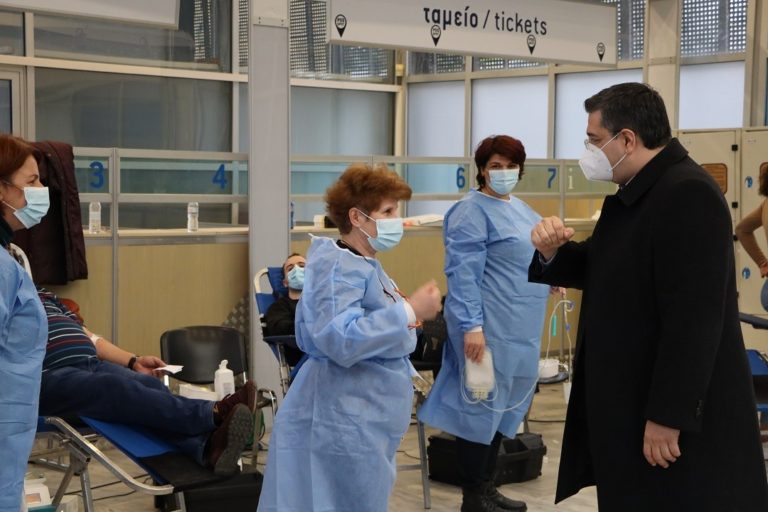 216 φιάλες συγκεντρώθηκαν στην εθελοντική αιμοδοσία της Περιφέρειας Κεντρικής Μακεδονίας