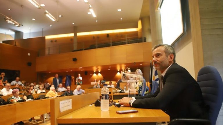 Κ. Ζέρβας: Οι εμβολιασμοί αποτελούν ζήτημα ηθικής τάξης – Σκληρές απαντήσεις από Δρ. Τσαβλή και Δ. Ακριτίδου