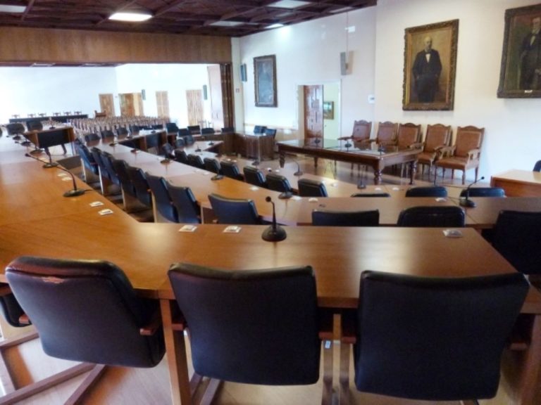 Βόλος: Ζητούν αναβολή της συζήτησης αποχαρακτηρισμού πανεπιστημιακών εκτάσεων