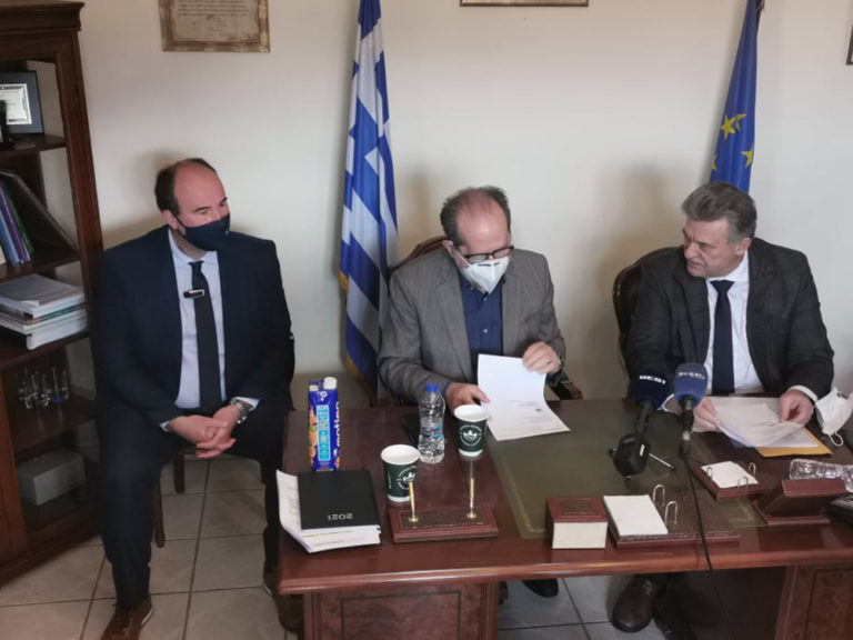 Συμβάσεις για έργα στα πυρόπληκτα του δήμου Κορινθίων