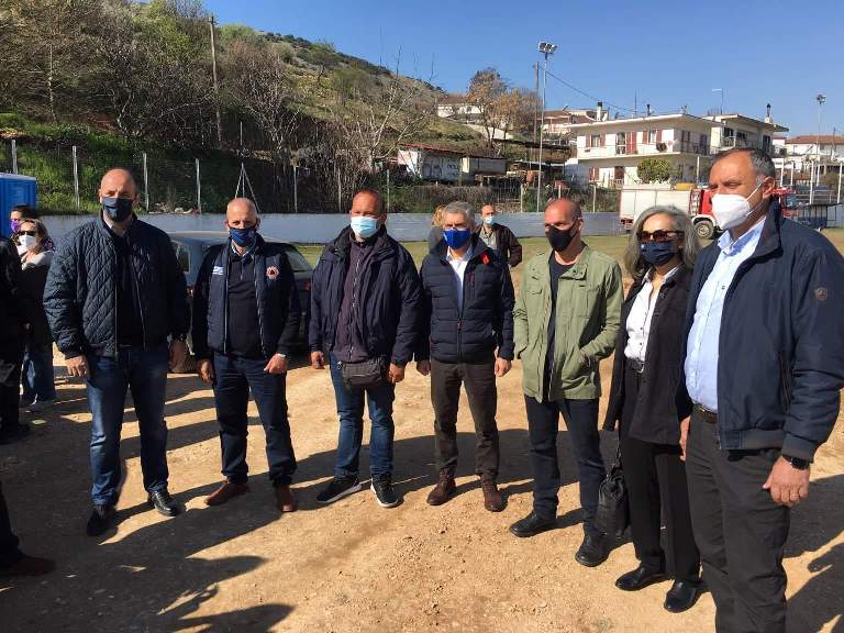 Γ. Βαρουφάκης από το Δαμάσι: “Υποχρέωση της πολιτείας η στέγαση των σεισμόπληκτων”