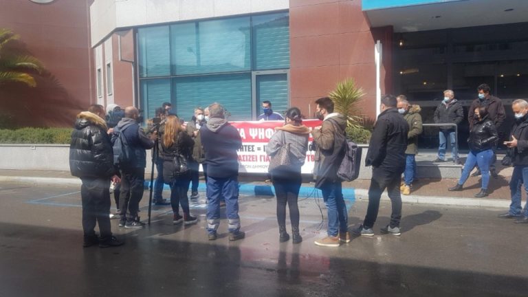 Τρίπολη: Διαμαρτυρήθηκαν για το νέο εκλογικό νόμο οι πρόεδροι των χωριών