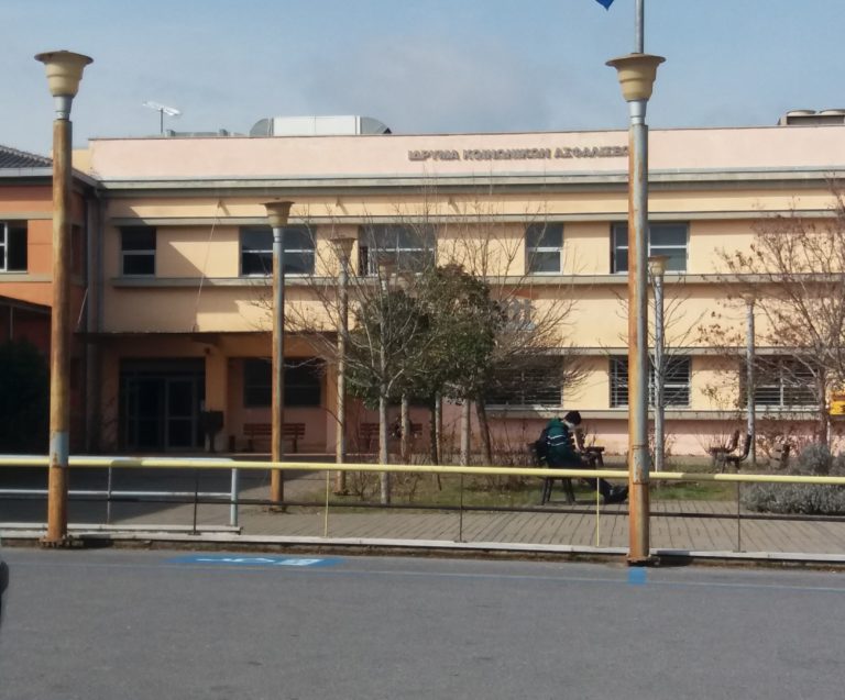 Διευθυντής Κ.Υ.Τρίπολης: “Ούτε ένα εμβόλιο δεν έχουμε χάσει…”