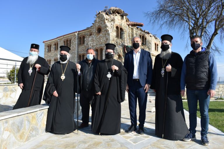 Στα σεισμόπληκτα χωριά της Λάρισας οι Μητροπολίτες Κομοτηνής και Ξάνθης