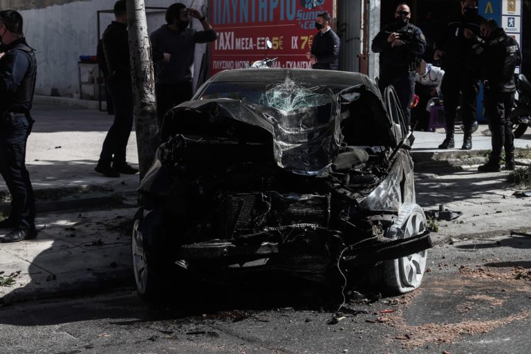 Χωρίς δίπλωμα ο οδηγός του κλεμμένου οχήματος στη Λιοσίων (video)