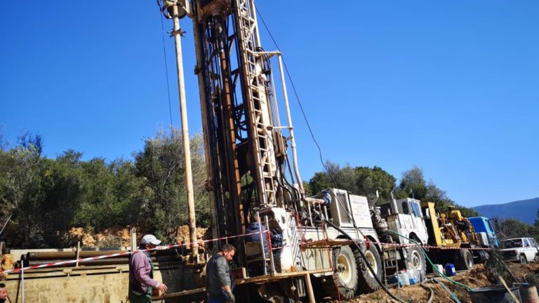 Καβάλα: Ψάχνουν και νερό στη Νέα Καρβάλη