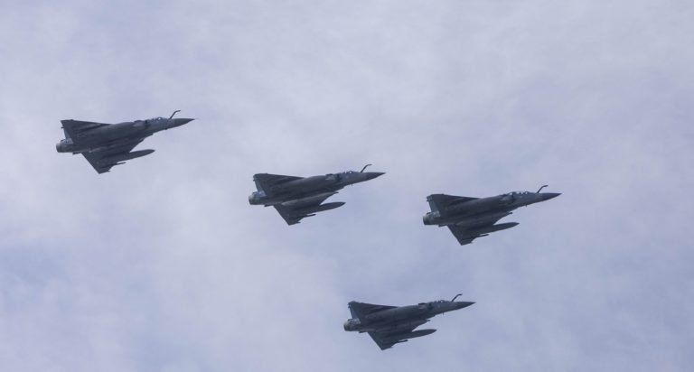 Επέτειος 25ης Μαρτίου: Πτήσεις μαχητικών αεροσκαφών και ελλιμενισμός πλοίων του Στόλου