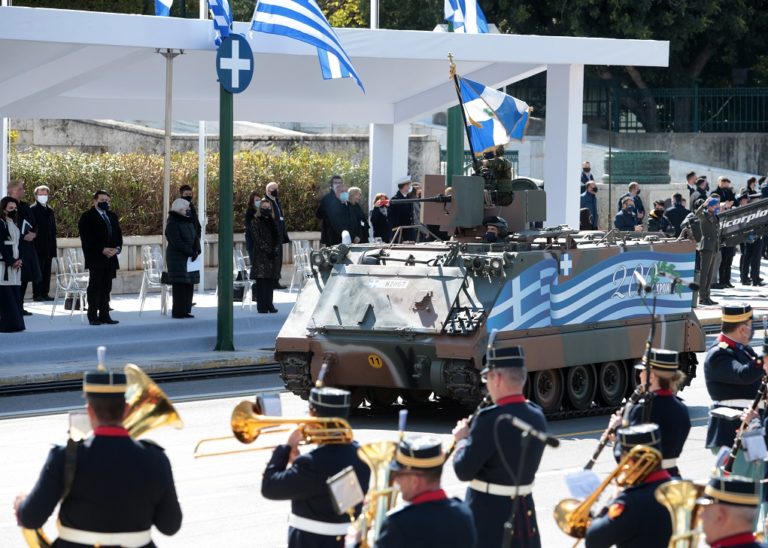 Μεγαλοπρεπής παρέλαση για την 25η Μαρτίου – Οι στιγμές που ξεχώρισαν (video)