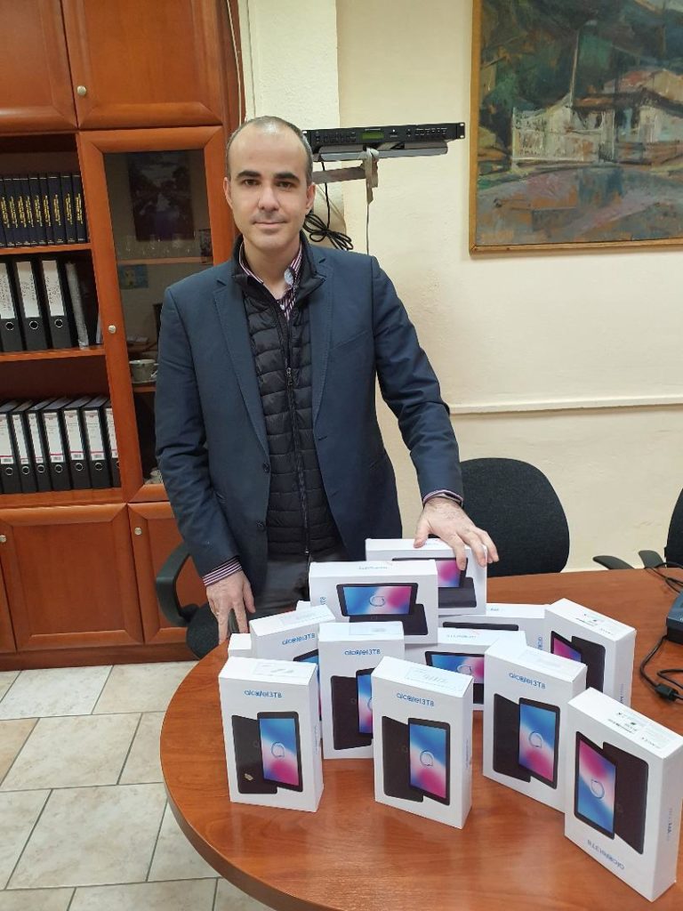 Δωρεά  tablets στο Κέντρο Κοινωνικής Πρόνοιας Δυτικής Μακεδονίας
