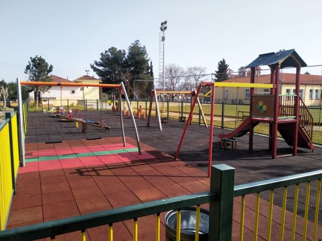 Δήμος Αμυνταίου  : Αναβαθμίστηκαν 26 παιδικές χαρές