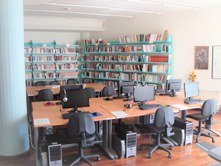 Καλαμάτα: Ανοίγει και πάλι η Δημόσια Κεντρική Βιβλιοθήκη