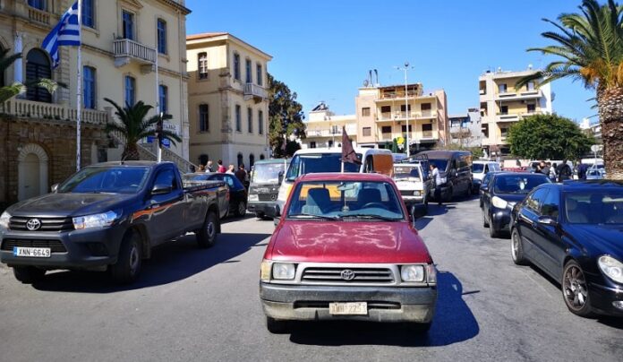 Διαμαρτυρία και στα Χανιά για τις λαϊκές αγορές