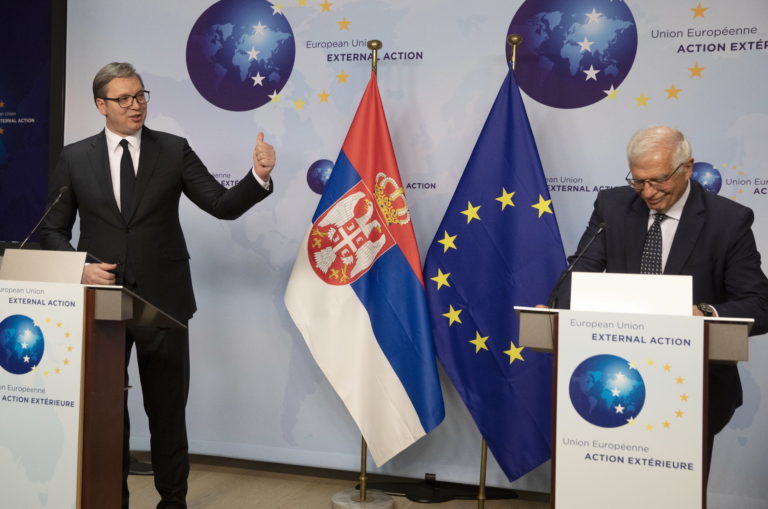 Σερβία: Με χρηματοδότηση ΕΕ η ανακατασκευή του σιδηροδρομικού δικτύου από το Βελιγράδι μέχρι τη Β. Μακεδονία