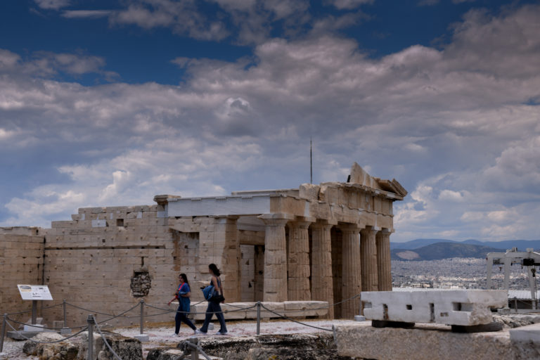 Tο νέο θερινό ωράριο λειτουργίας αρχαιολογικών χώρων, μνημείων και μουσείων