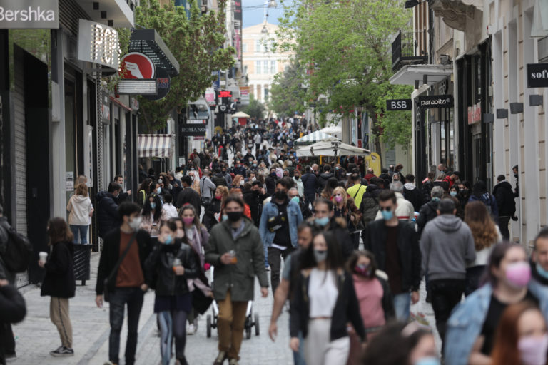 Tο ωράριο λειτουργίας των εμπορικών καταστημάτων της Αττικής για την εορταστική περίοδο του Πάσχα