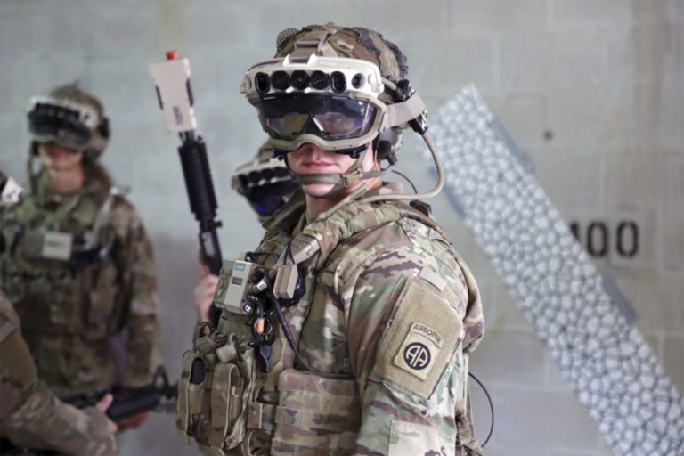 Συμβόλαιο – μαμούθ της Microsoft με τον αμερικανικό στρατό για την προμήθεια συσκευών επαυξημένης πραγματικότητας