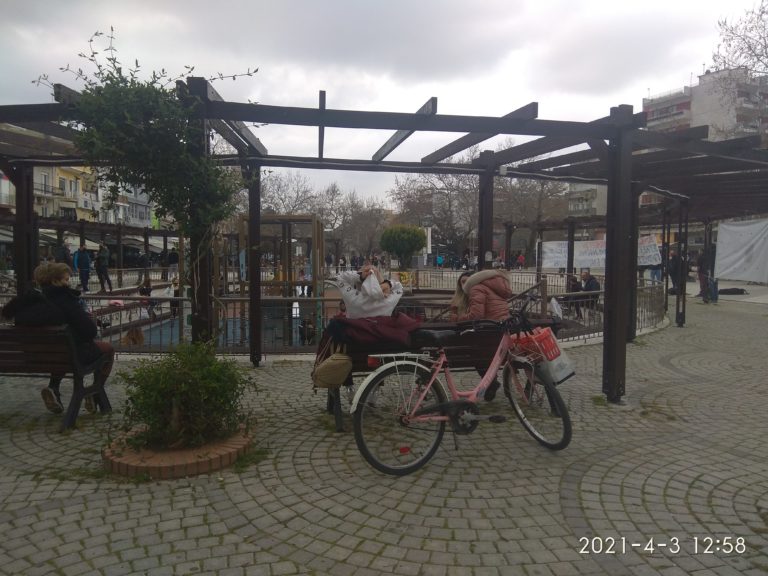 Κομοτηνή: Έφηβες σε καιρό Covid…