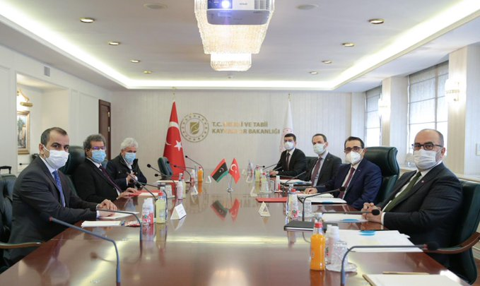 Συνάντηση των υπουργών Ενέργειας Τουρκίας και Λιβύης στην Άγκυρα