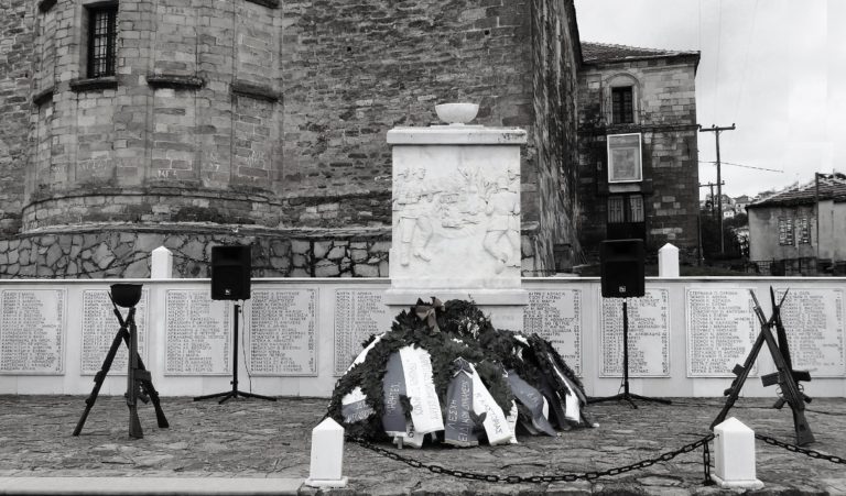 Καστοριά: Εκδήλωση μνήμης για τα 77 χρόνια από τη “σφαγή της Κλεισούρας”  (εικόνες)