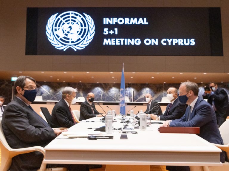 Τι οδήγησε σε αδιέξοδο την Πενταμερή για το Κυπριακό – Το μήνυμα Αναστασιάδη στην Άγκυρα (video)