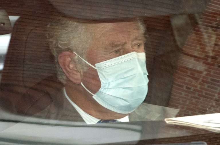 Η πρώτη δήλωση του πρίγκιπα Καρόλου για τον θάνατο του «αγαπημένου του μπαμπά», πρίγκιπα Φιλίππου