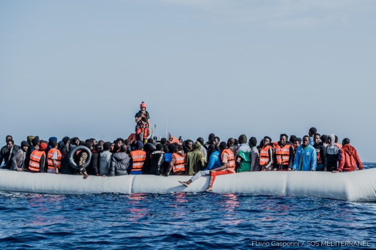 Διάσωση 236 μεταναστών στη Μεσόγειο – Οι μισοί είναι ασυνόδευτοι ανήλικοι