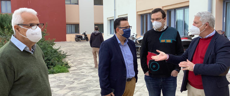 Περιοδεία στα Χανιά από κλιμάκιο του ΚΚΕ και τον Μ. Συντυχάκη