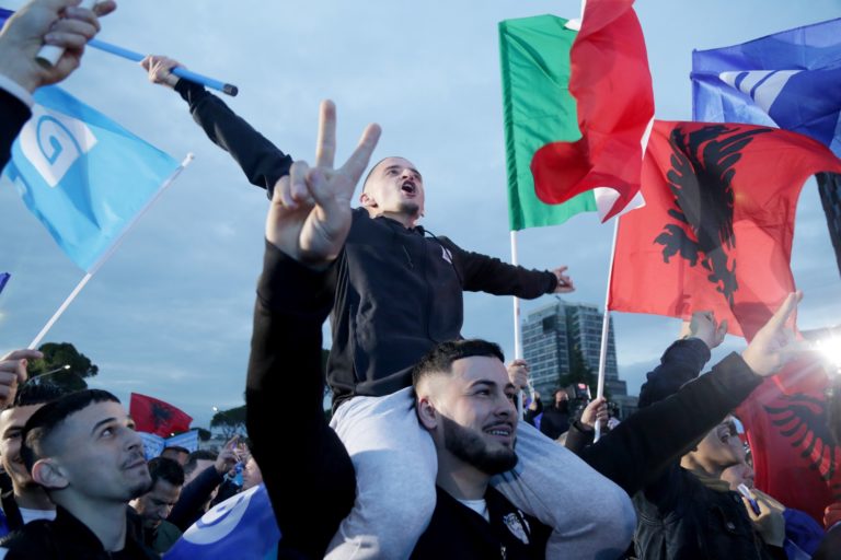 Σε εξέλιξη οι βουλευτικές εκλογές στην Αλβανία