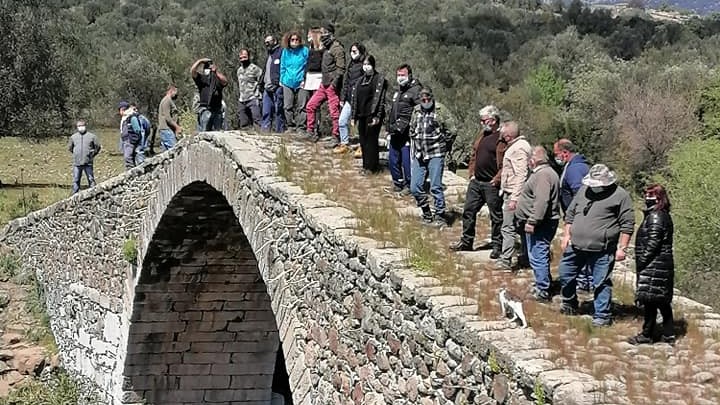 Λέσβος: Διαμαρτυρία κτηνοτρόφων γιατί ο νέος δρόμος καταστρέφει τις περιουσίες τους