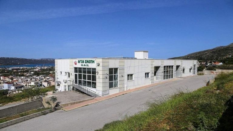 Σε πλήρη εξέλιξη η έρευνα στο ιδιωτικό γηροκομείο στα Χανιά – Παρέμβαση του Υπουργείου Εργασίας – Η αντίδραση της ιδιοκτησίας