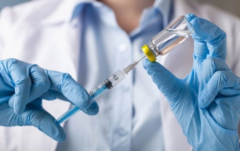 Φον Ντερ Λάιεν: Τo 70% του ενήλικου πληθυσμού της ΕΕ έχει λάβει ήδη την πρώτη δόση του εμβολίου