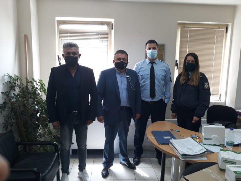 Δήμος Πύργου: Πρόσφερε 6.000 μάσκες στην Αστυνομική Διεύθυνση Ηλείας