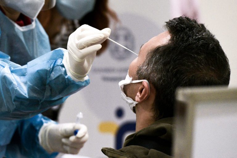 7 θετικά rapid test σε 866 σήμερα στη Μαγνησία