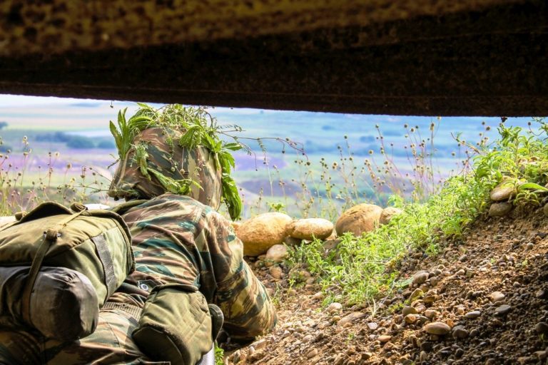 Έρευνα του ΓΕΣ για τα αίτια θανάτου 23χρονου στρατιώτη σε μονάδα της Λήμνου