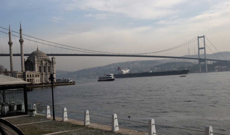Τουρκία: Συλλήψεις απόστρατων ναυάρχων και του εμπνευστή της “Γαλάζιας Πατρίδας” – Έκτακτο υπουργικό υπό τον Ερντογάν