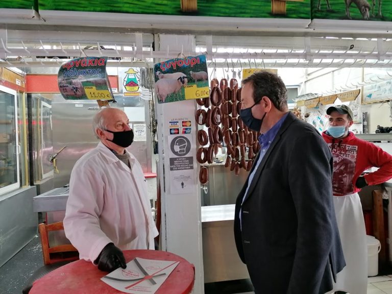 Κομοτηνή: Στη Δημοτική Αγορά ο βουλευτής του ΣΥΡΙΖΑ Δ. Χαρίτου (βίντεο)