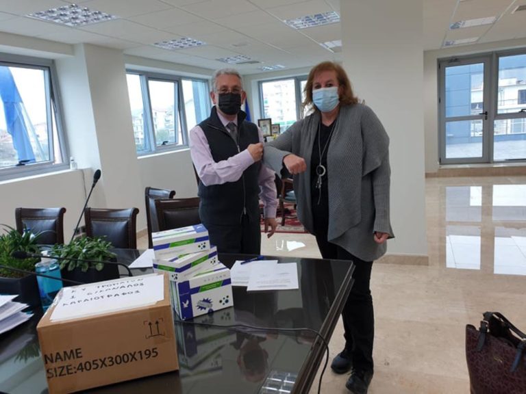 Με νέο καρδιογράφο εφοδιάστηκε το Κέντρου Υγείας Τροπαίων