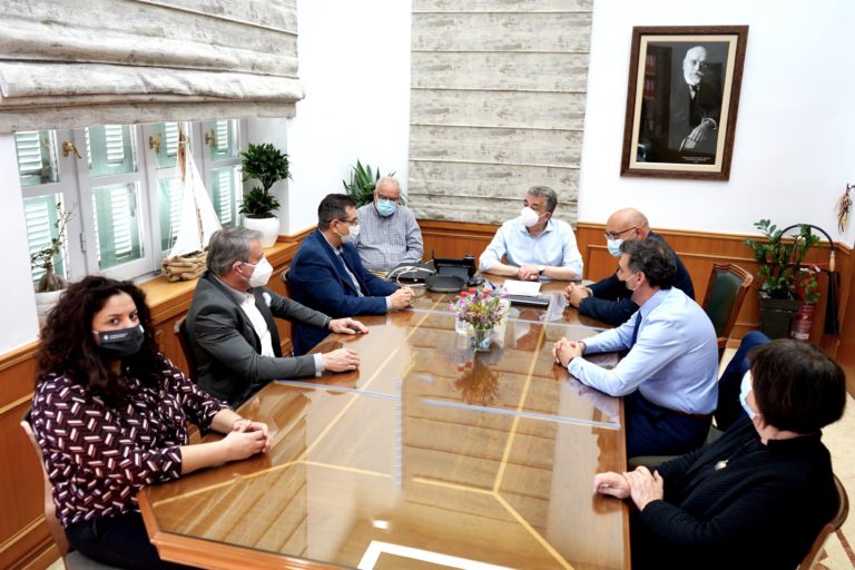 Επιμορφωτικό πρόγραμμα στην Κρήτη: Τα μέτρα πρόληψης κατά του κορονοϊού για επιχειρηματίες και εργαζόμενους (video)