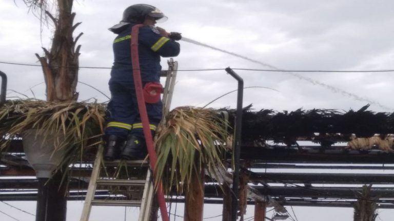 Φωτιά σε κατάστημα υγειονομικού ενδιαφέροντος στη Ρόδο