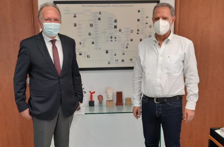 Να χρονολογηθεί η αιωνόβια καστανιά της Άνω Κερασιάς ζητάει ο Αθανάσιος Λιούπης