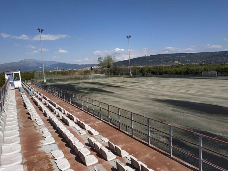 Με νέο χλοοτάπητα το γήπεδο Κεραματών Άρτας