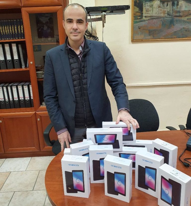 Δωρεά  tablets στο Κέντρο Κοινωνικής Πρόνοιας Δυτικής Μακεδονίας