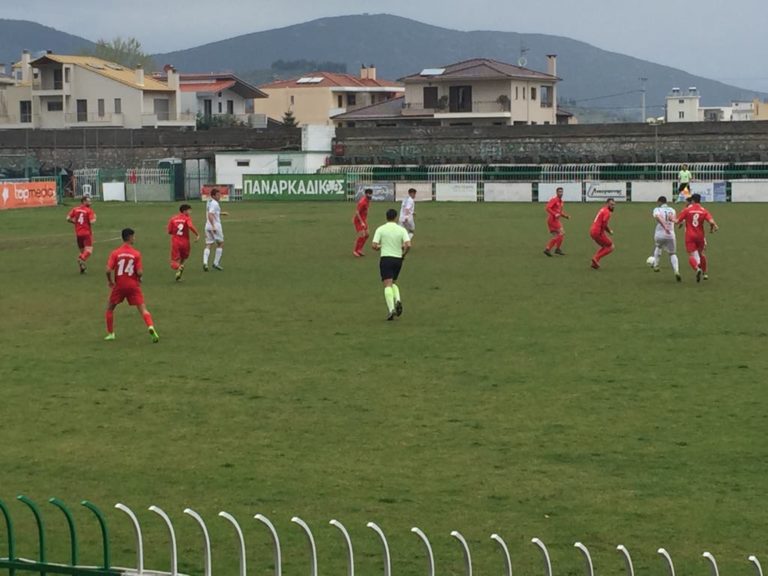 Για το 4Χ4 ο Παναρκαδικός με Πανναυπλιακό 2017