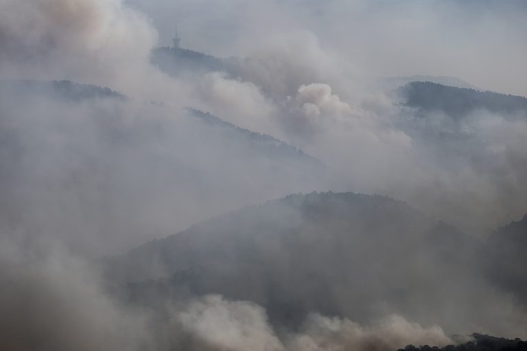 Υπ. Υγείας: Συστάσεις για σωματική άσκηση και παραμονή σε εξ. χώρους σε Αττική και Κορινθία