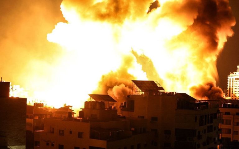 Αδιάκοπο σφυροκόπημα στη Γάζα – Διεθνής κινητοποίηση για κατάπαυση του πυρός