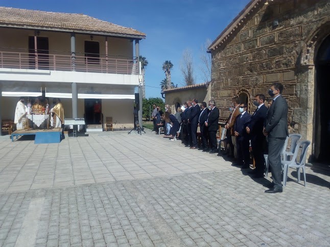 Δεν … «έκαψαν» ούτε φέτος τον Αράπη