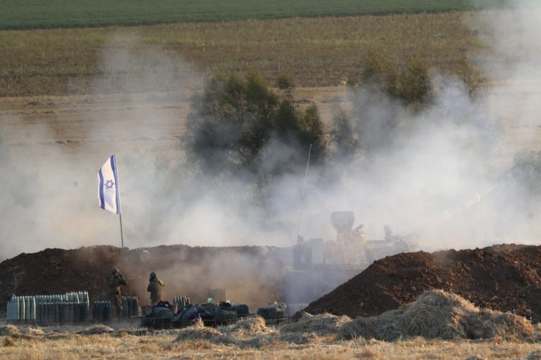 Ο στρατός του Ισραήλ άνοιξε πυρ στη Λωρίδα της Γάζας