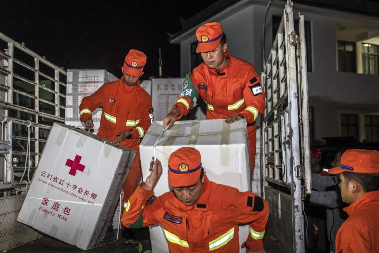 Κίνα: Τρεις νεκροί και 27 τραυματίες από το σεισμό στην επαρχία Γιουνάν