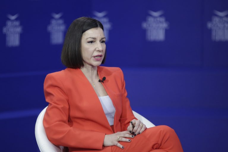 Πελώνη: Η κυβέρνηση δεν έβαλε αριστερό ή δεξιό πρόσημο στη διαχείριση της πανδημίας